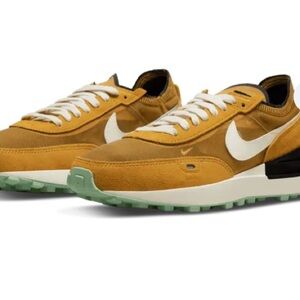 NIKE Waffle One Sneaker in Gold/Phantom/Black Women’s 9.5 Men’s 8